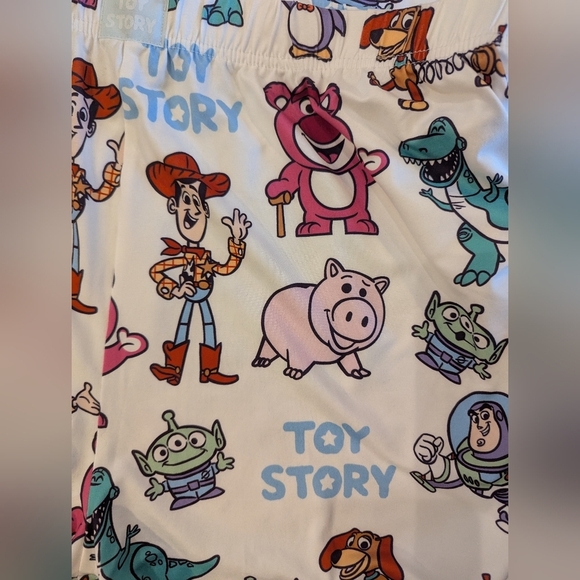 Disney Pixar Toy Story Women's Sleepwear Set Size 2X 18/20 - Picture 6 of 9